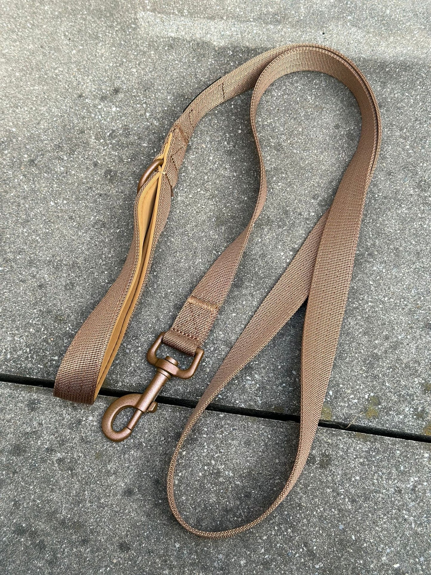 Standard Hundeleine M Länge 1,5m Braun Edition