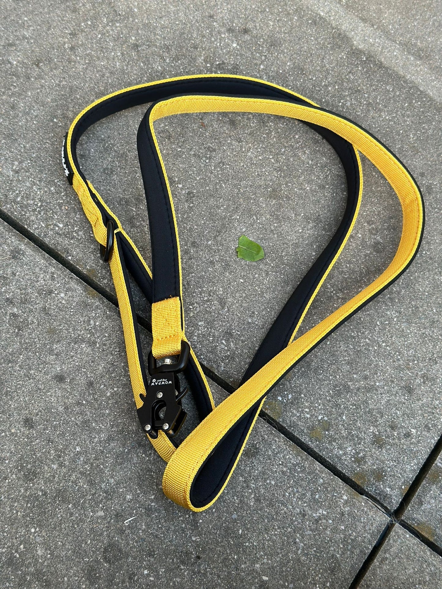 Taktische Hundeleine ULTRA LIGHT XXS Gelb – 1,5 m mit Mini-Froschkarabiner