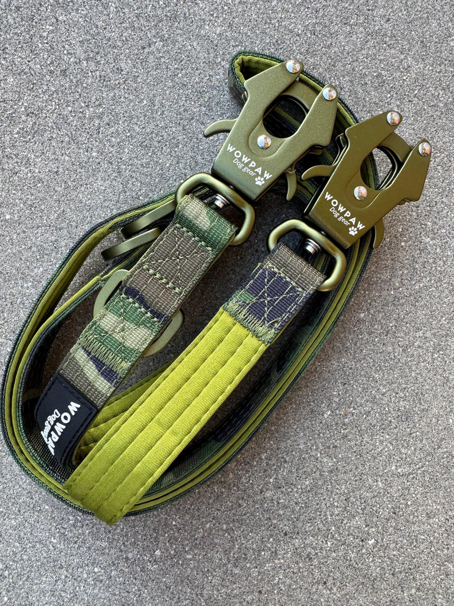 Taktische Hundeleine ULTRA LIGHT Army Green Camouflage Edition, Länge 2m verstellbar