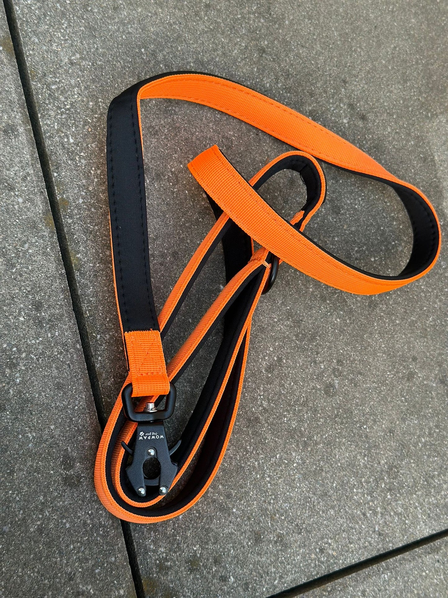 Taktische Hundeleine ULTRA LIGHT XXS Neonorange – 1,5 m mit Mini-Froschkarabiner