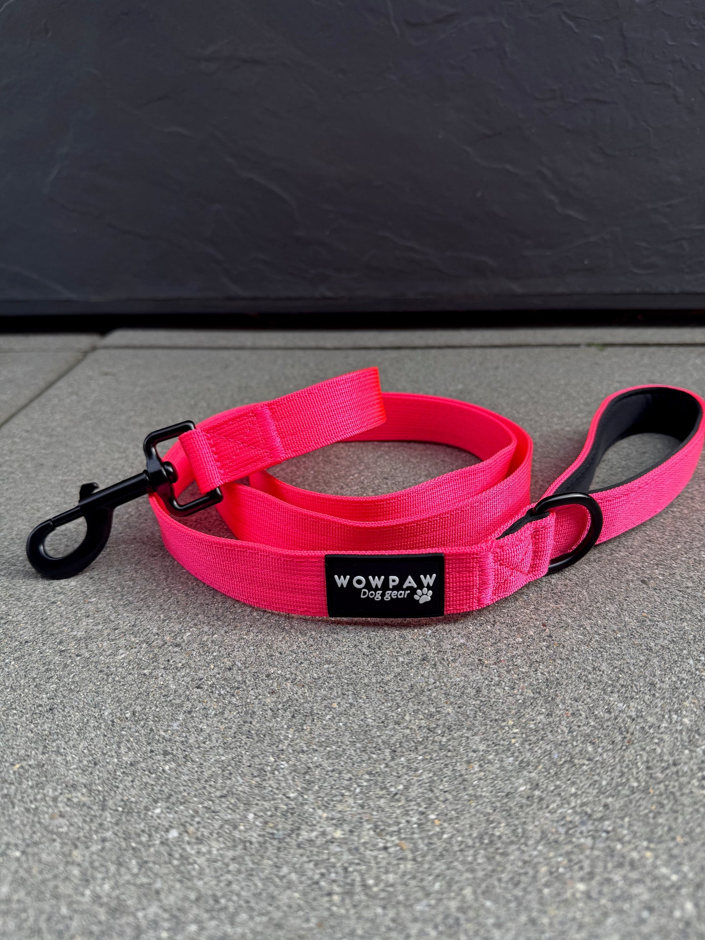 Standard Hundeleine M Länge 1,5m Neonpink