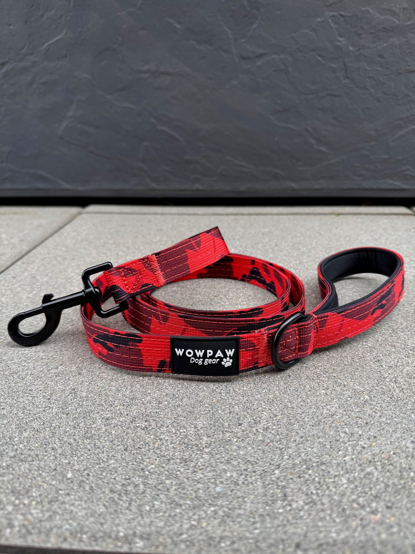 Standard Hundeleine M Länge 1,5m Rot Camouflage