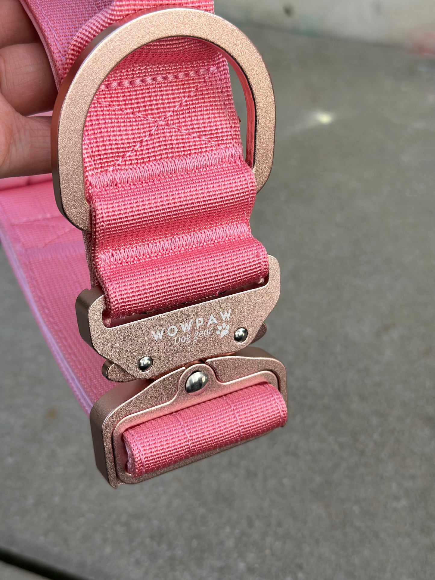 Wysokiej jakości taktyczna obroża dla psa 5cm ULTRA LIGHT Pink Edition rozmiar M