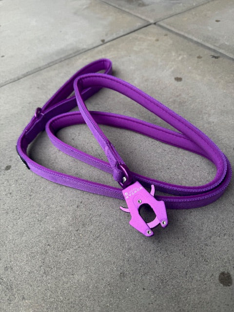 Guinzaglio tattico per cani con moschettone a rana, girevole a 360°, lunghezza 1,8 m, arancione neon