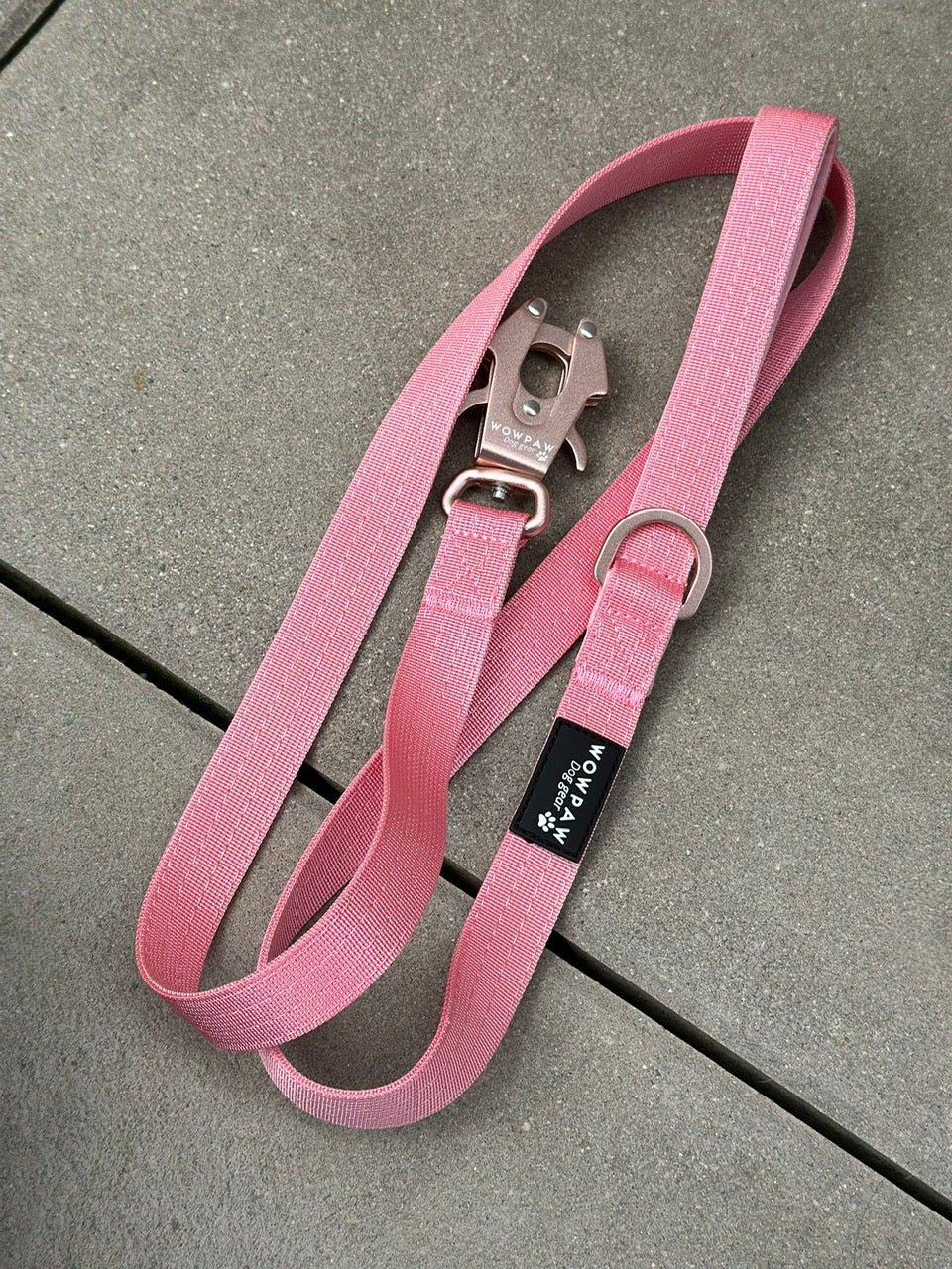 Guinzaglio tattico per cani con moschettone a rana, girevole a 360°, lunghezza 1,8 m, nero