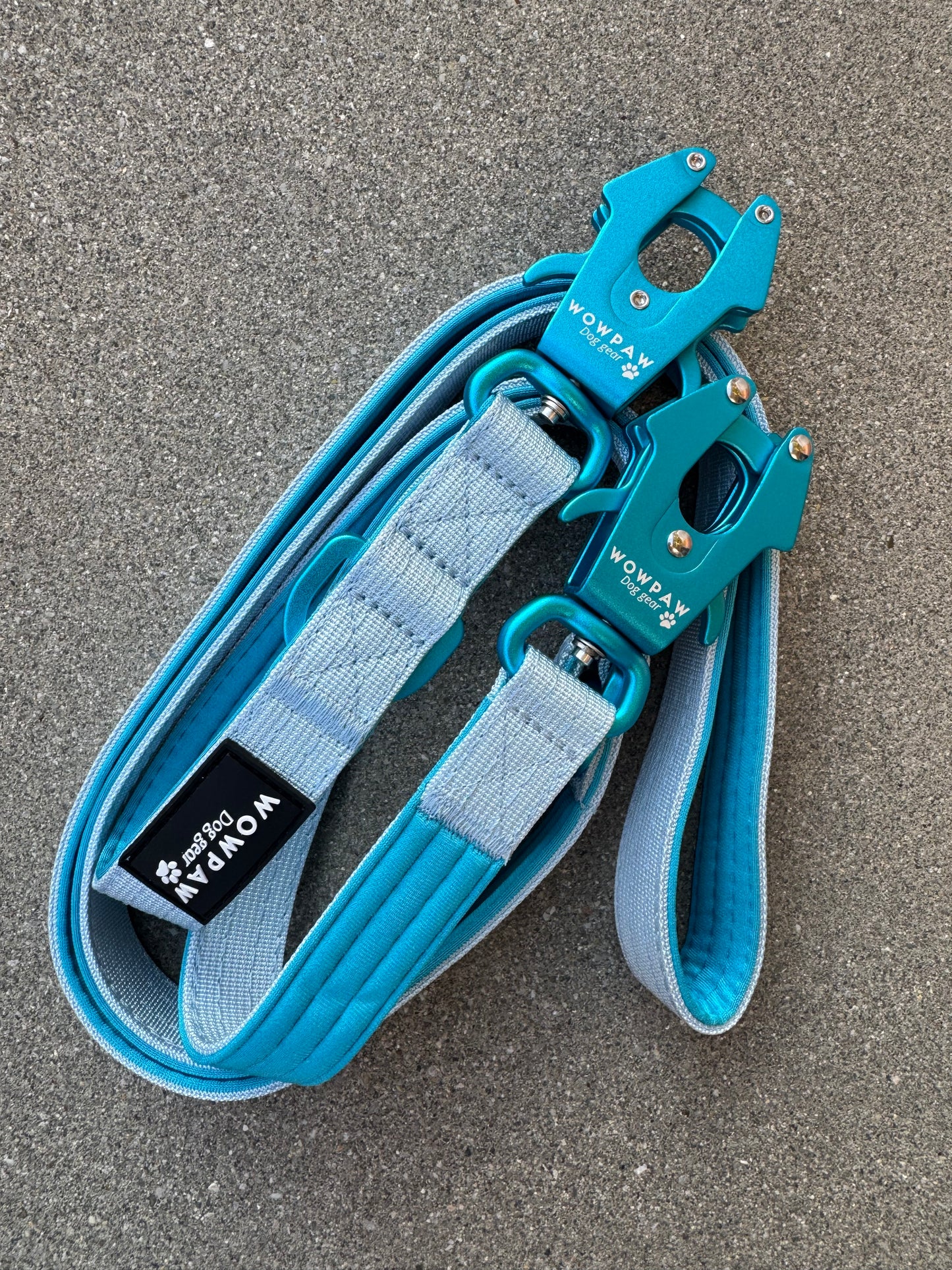 Smycz taktyczna dla psa ULTRA LIGHT Sky Blue Edition, długość 2m regulowana