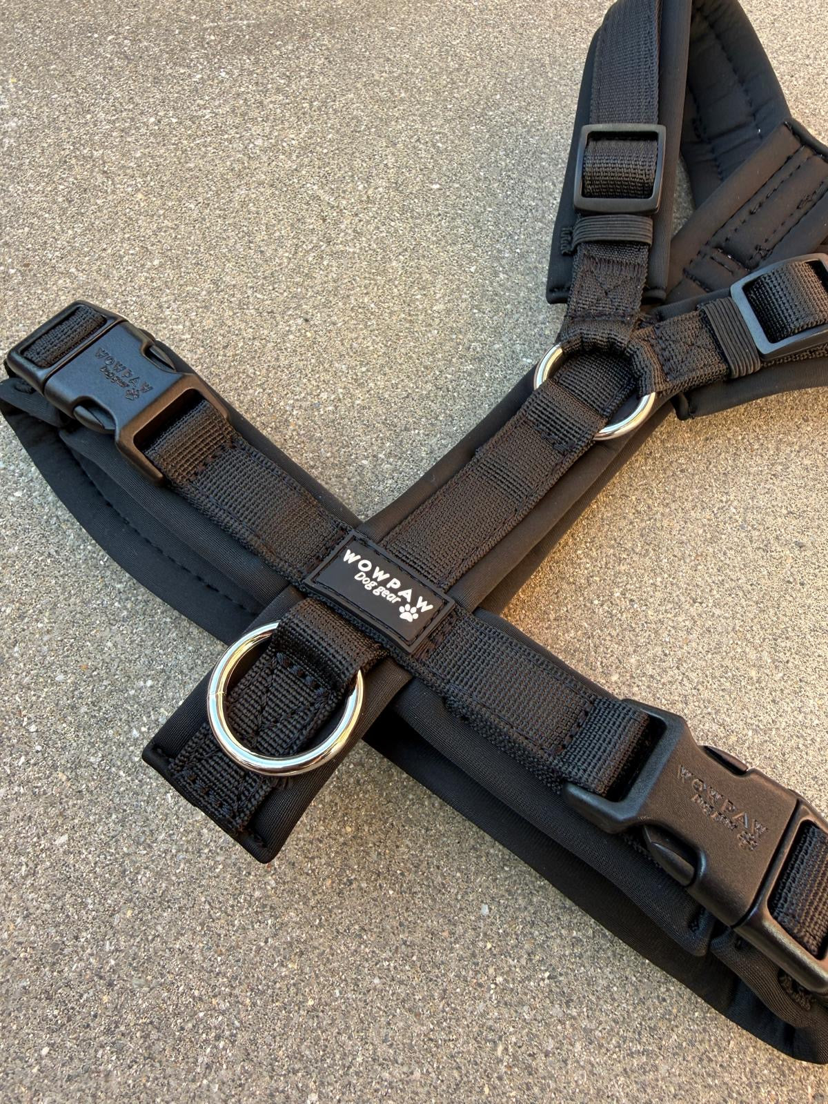 Hochwertiges Hundegeschirr FLOW Schwarz