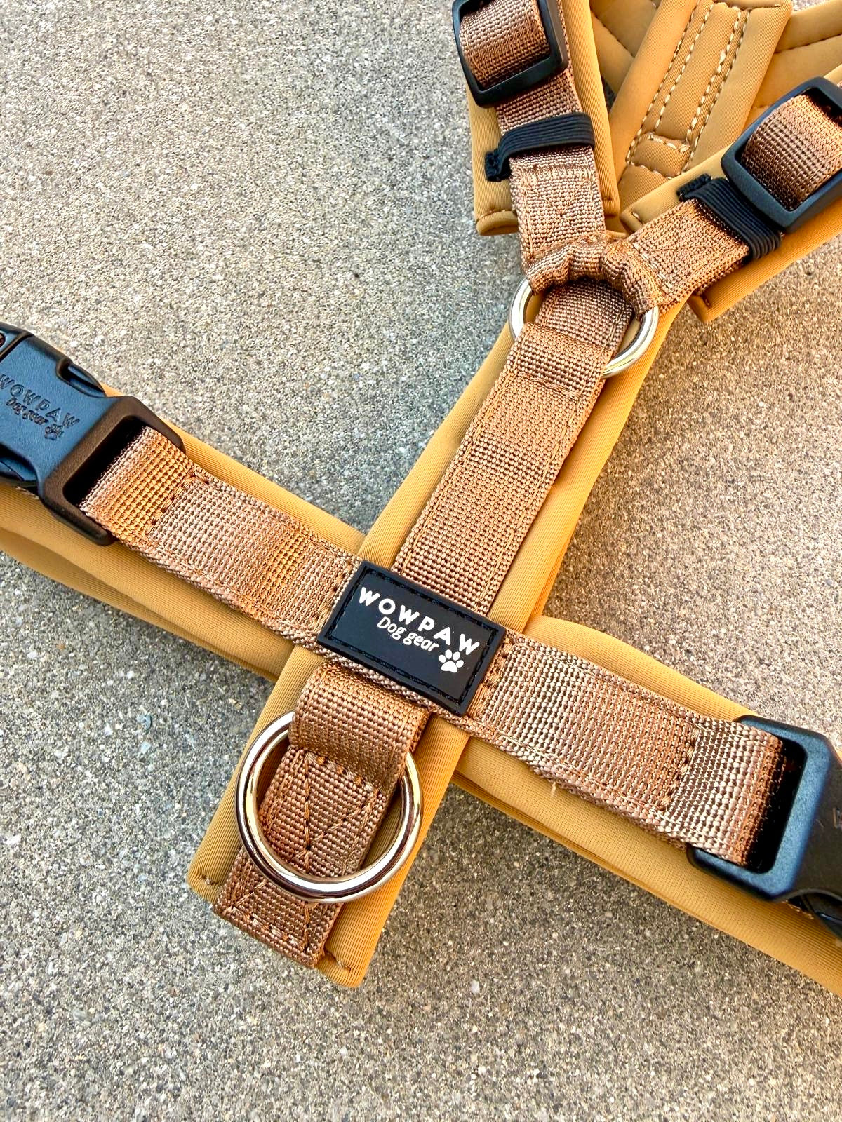 Hochwertiges Hundegeschirr FLOW Braun Edition