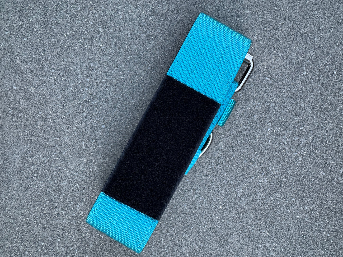 Wysokiej jakości podstawowa obroża dla psa neonowo pomarańczowa z naszywką rozmiar M