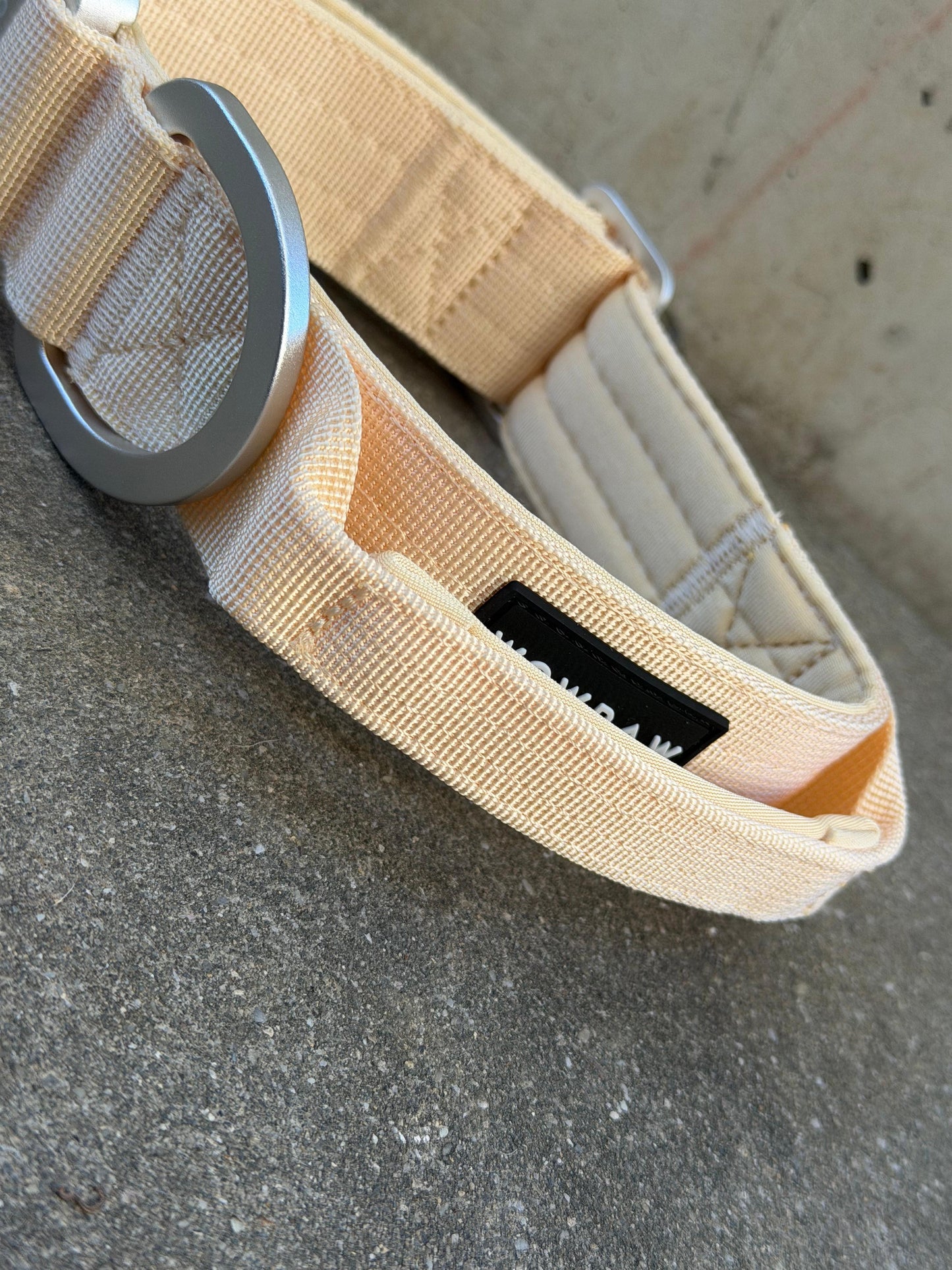 Taktisches Hundehalsband ULTRA LIGHT 3,8cm Vanillegelb Edition S