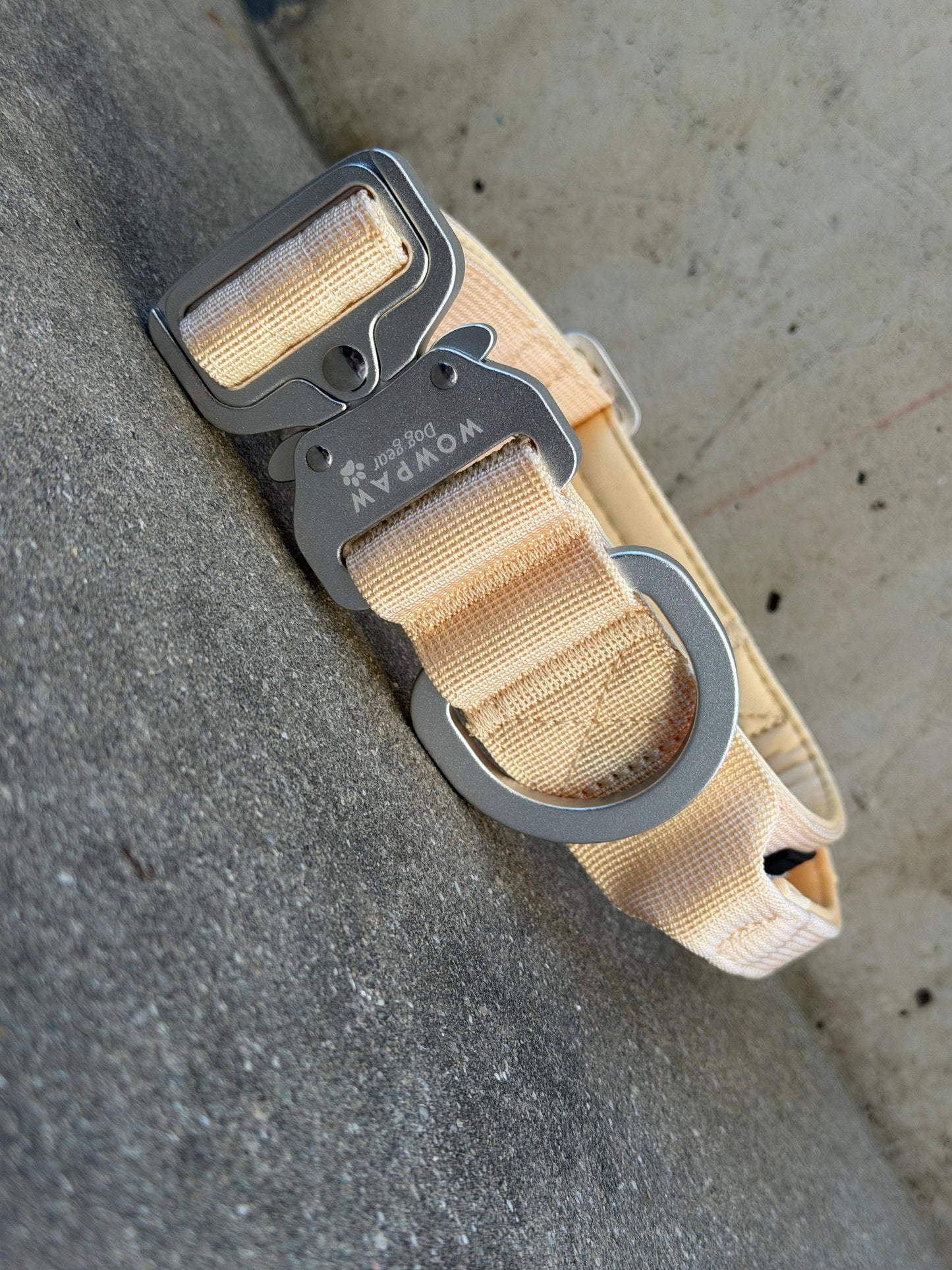 Taktisches Hundehalsband ULTRA LIGHT 3,8cm Vanillegelb Edition S