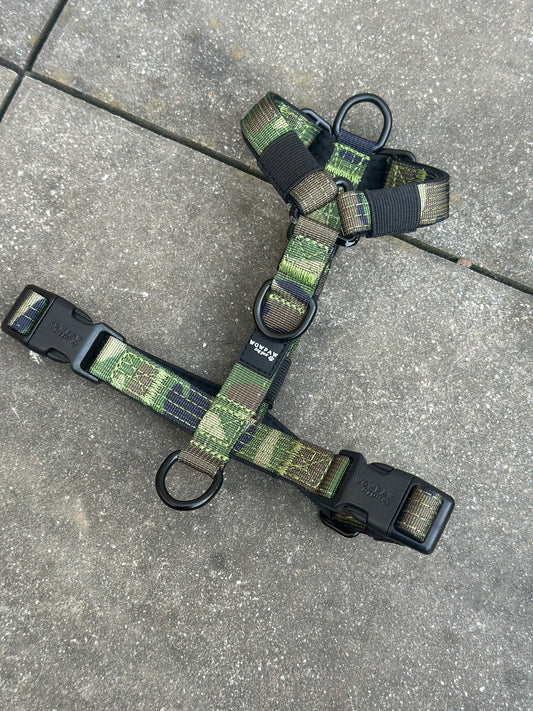 Hochwertiges Hundegeschirr XXS Army Green Camouflage ohne Griff